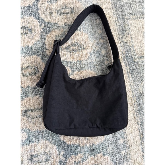 BAGGU Handbags - BAGGU Mini Nylon Shoulder Bag in Black Pristine Condition